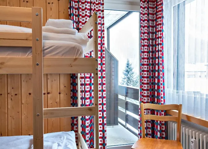 Chesa Allegria - Апартаменты